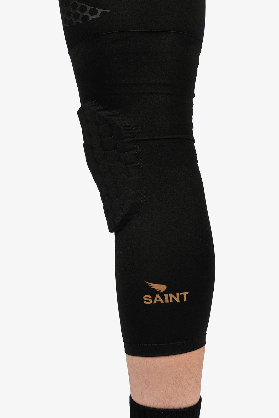 Compression Knee Sleeve – Black | SA1NT Layers